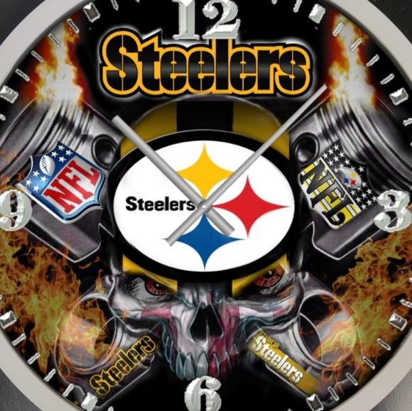COPY - Pittsburgh Steelers Clock - Picture 2 of 6